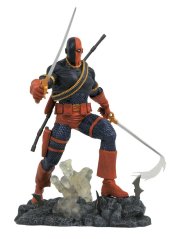 DC Comic Gallery PVC socha Deathstroke 25 cm