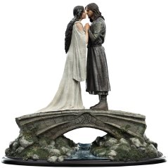 Lord of the Rings socha Aragorn and Arwen 24 cm